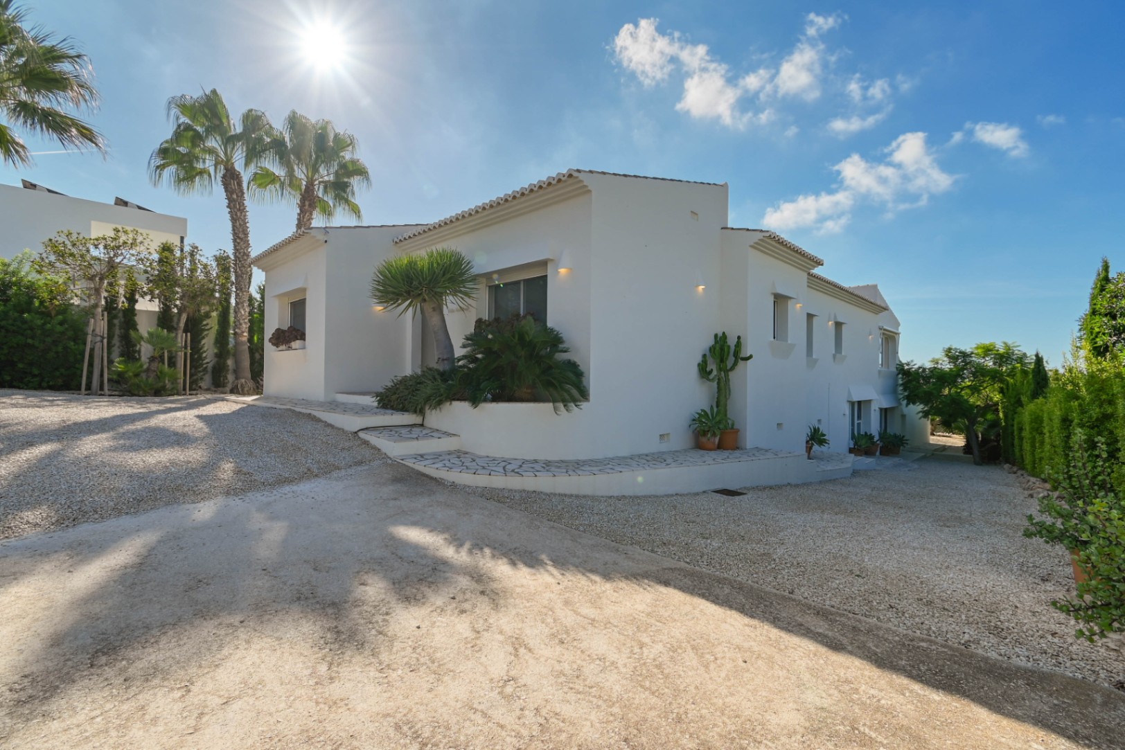 Mittelmeer-Villa mit spektakulärem Meerblick in der Nähe El Portet, Moraira