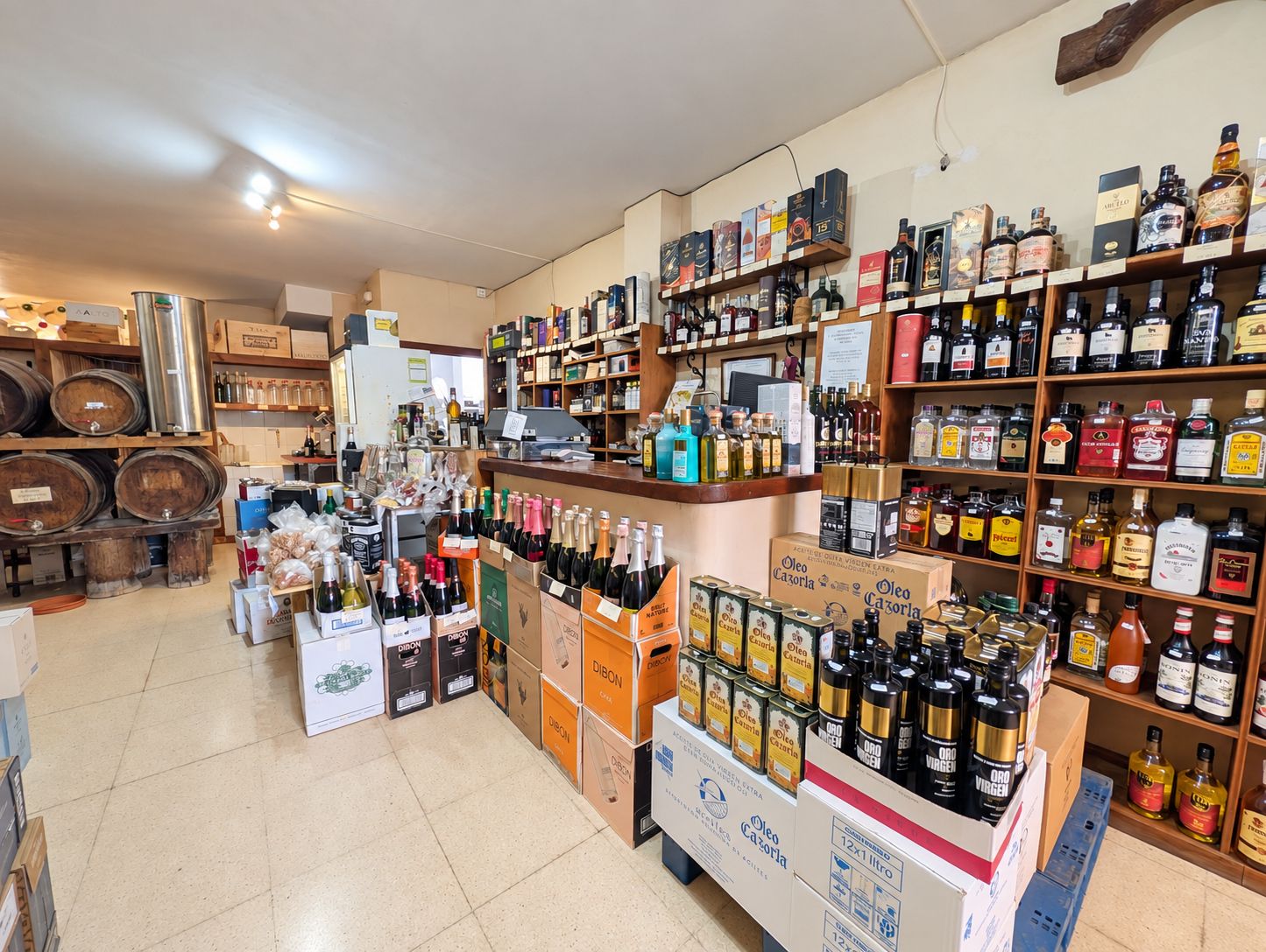 Gewerbeimmobilie zu verkaufen im Zentrum von Moraira