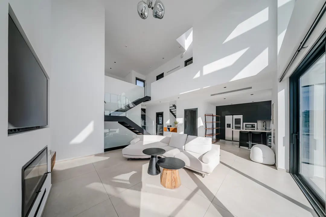 Luxusvilla in Benitachell: Raum und Privatsphäre nahe Moraira