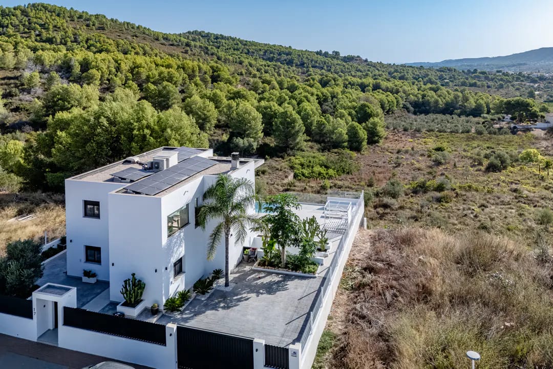 Luxusvilla in Benitachell: Raum und Privatsphäre nahe Moraira
