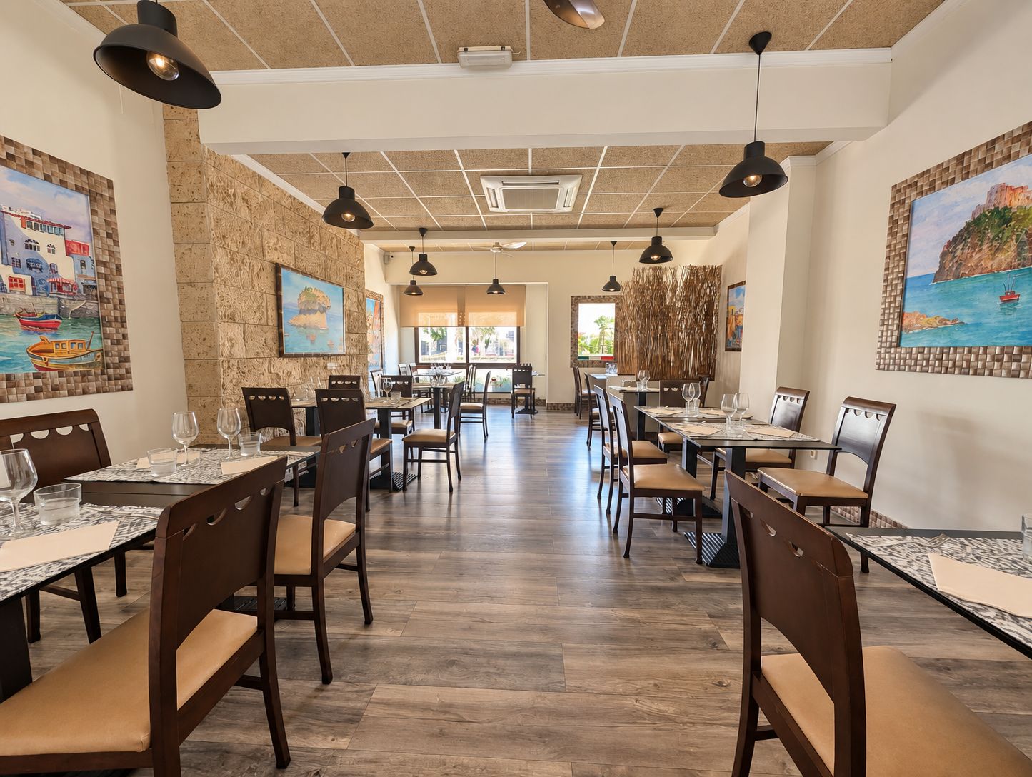 Restaurant in Moraira zur Übernahme: ausgestattete italienische Pizzeria