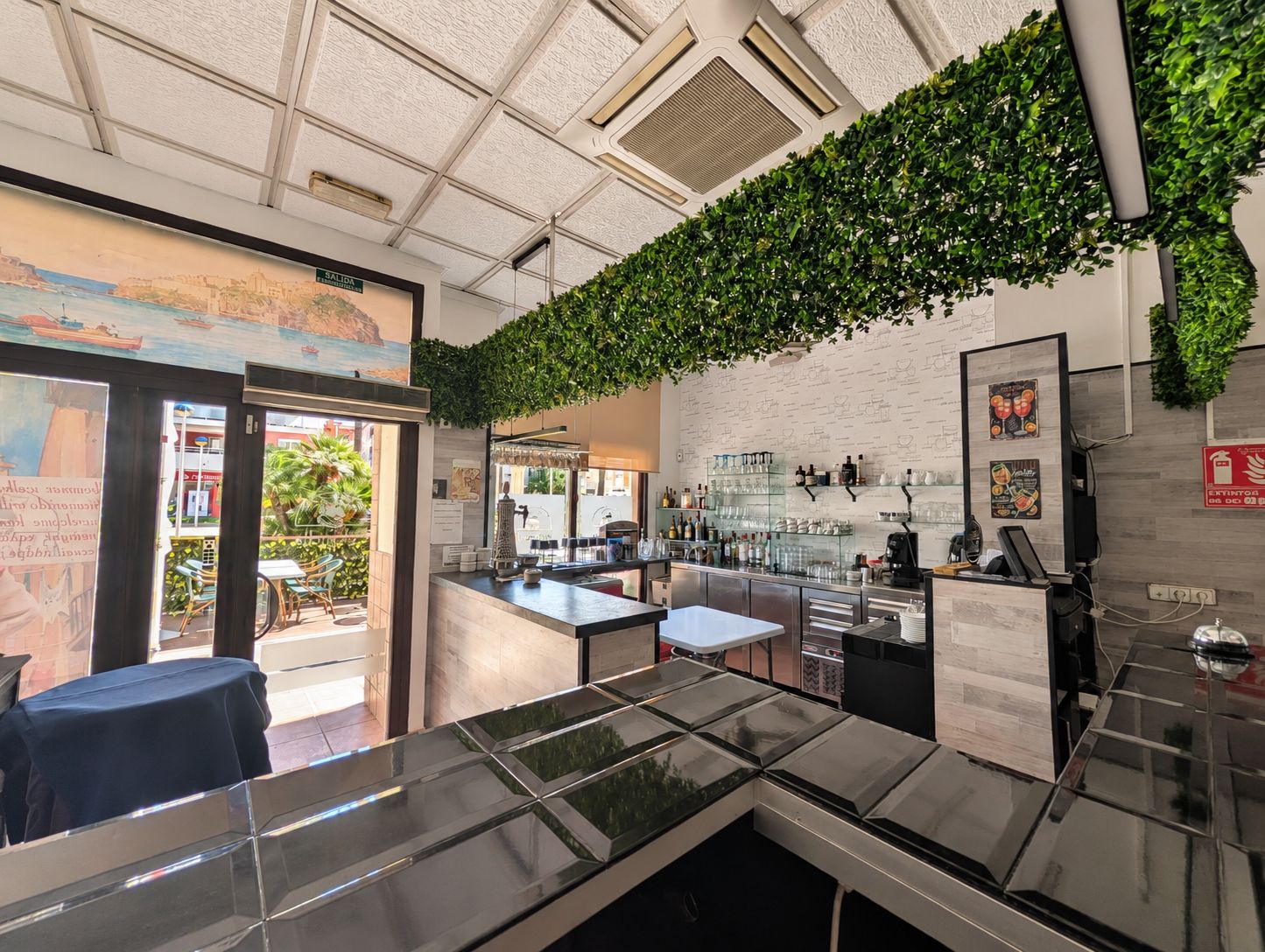 Restaurant in Moraira zur Übernahme: ausgestattete italienische Pizzeria