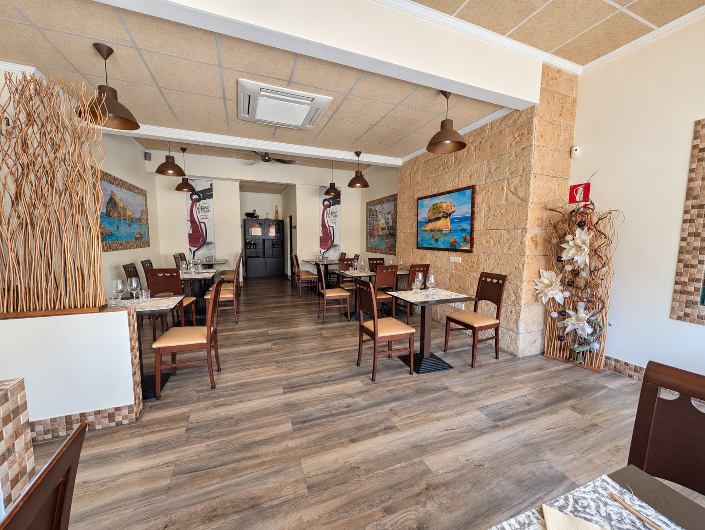 Restaurant in Moraira zur Übernahme: ausgestattete italienische Pizzeria